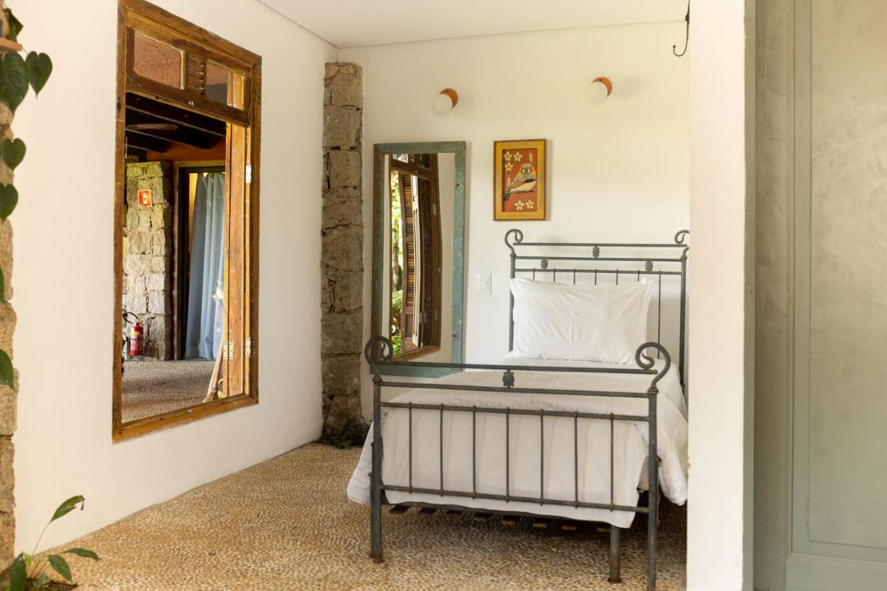 إلهابيلا Feiticeira Guesthouse المظهر الخارجي الصورة