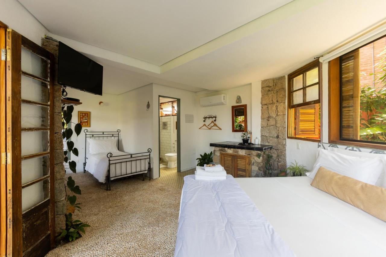 إلهابيلا Feiticeira Guesthouse المظهر الخارجي الصورة