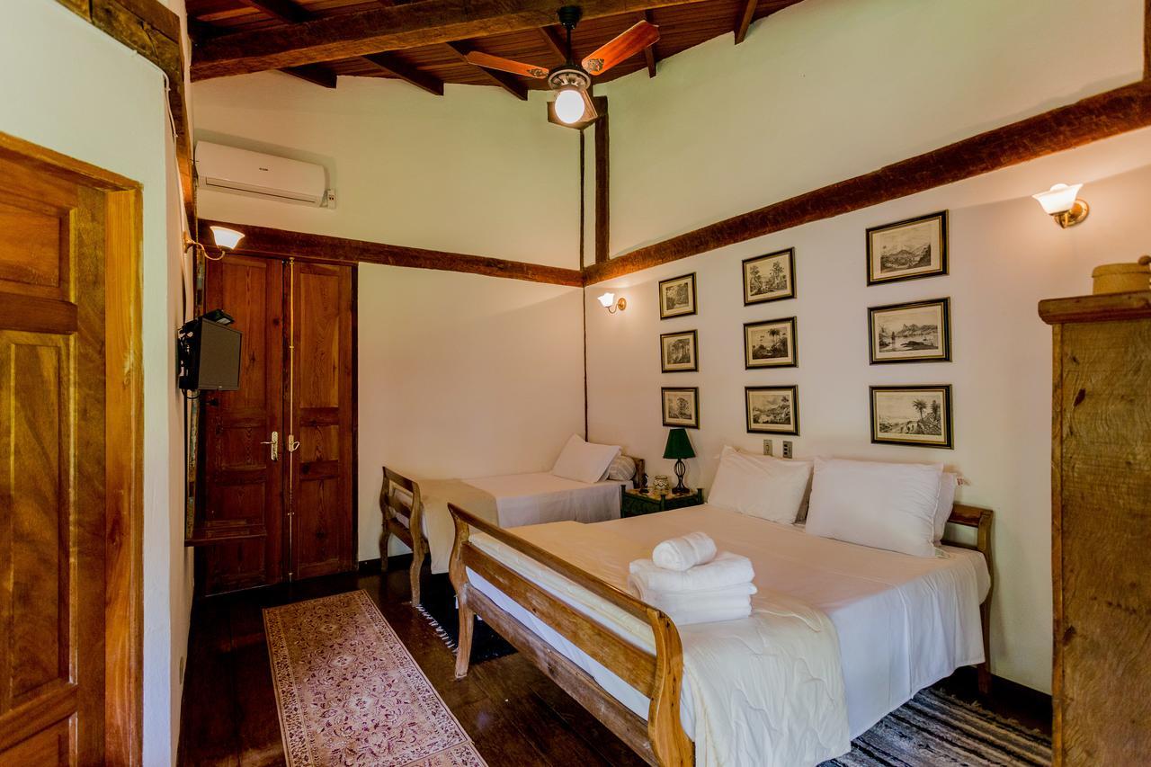 إلهابيلا Feiticeira Guesthouse المظهر الخارجي الصورة
