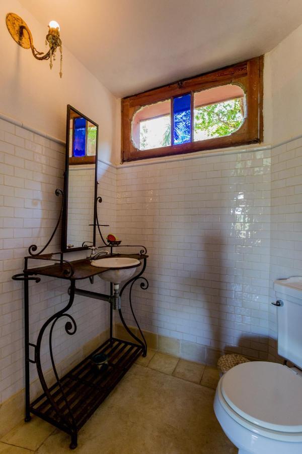 إلهابيلا Feiticeira Guesthouse الغرفة الصورة