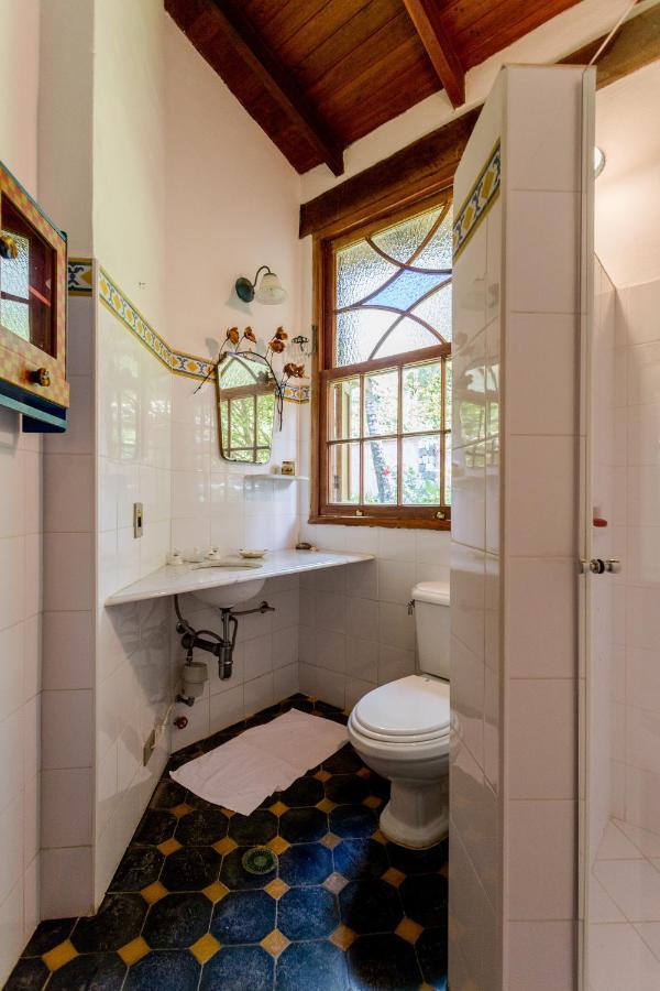 إلهابيلا Feiticeira Guesthouse الغرفة الصورة
