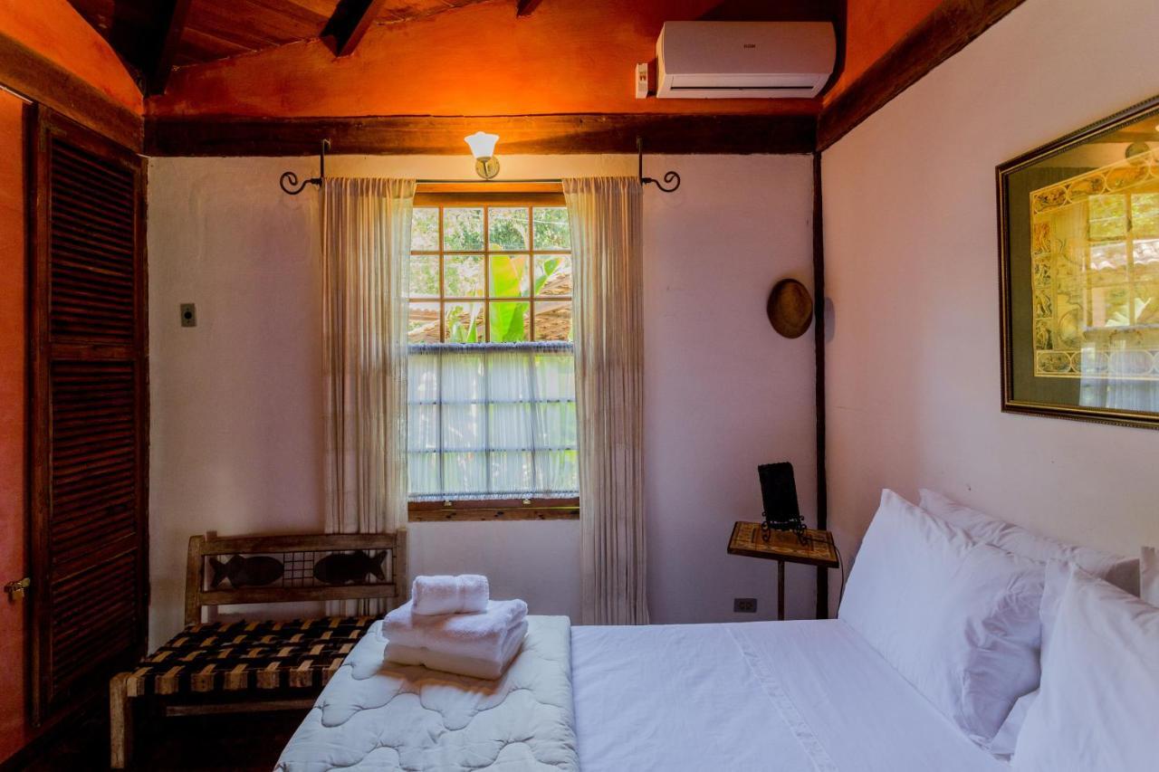 إلهابيلا Feiticeira Guesthouse الغرفة الصورة
